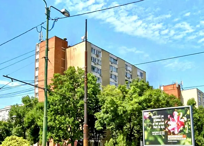 I1 Ultracentral- Deluxe, Modern *